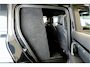 Land Rover Defender 5.0 P525 110 V8 GRIJS KENTEKEN!! PANORAMADAK + MERIDIAN SURROUND + MATRIX LED + BODYKIT + STOELVERWARMING&-KOELING + STUURVERWARMING + 360 CAMERA + KOELKAST + SPORTUITLAATSYSTEEM + NAPPALEER + ADAPT.CRUISE + PARKSENSOREN + 22" LM-VELGEN!!