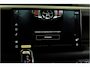 Land Rover Defender 5.0 P525 110 V8 GRIJS KENTEKEN!! PANORAMADAK + MERIDIAN SURROUND + MATRIX LED + BODYKIT + STOELVERWARMING&-KOELING + STUURVERWARMING + 360 CAMERA + KOELKAST + SPORTUITLAATSYSTEEM + NAPPALEER + ADAPT.CRUISE + PARKSENSOREN + 22" LM-VELGEN!!