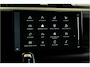 Land Rover Defender 5.0 P525 110 V8 GRIJS KENTEKEN!! PANORAMADAK + MERIDIAN SURROUND + MATRIX LED + BODYKIT + STOELVERWARMING&-KOELING + STUURVERWARMING + 360 CAMERA + KOELKAST + SPORTUITLAATSYSTEEM + NAPPALEER + ADAPT.CRUISE + PARKSENSOREN + 22" LM-VELGEN!!