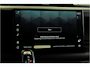 Land Rover Defender 5.0 P525 110 V8 GRIJS KENTEKEN!! PANORAMADAK + MERIDIAN SURROUND + MATRIX LED + BODYKIT + STOELVERWARMING&-KOELING + STUURVERWARMING + 360 CAMERA + KOELKAST + SPORTUITLAATSYSTEEM + NAPPALEER + ADAPT.CRUISE + PARKSENSOREN + 22" LM-VELGEN!!