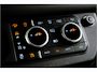 Land Rover Defender 5.0 P525 110 V8 GRIJS KENTEKEN!! PANORAMADAK + MERIDIAN SURROUND + MATRIX LED + BODYKIT + STOELVERWARMING&-KOELING + STUURVERWARMING + 360 CAMERA + KOELKAST + SPORTUITLAATSYSTEEM + NAPPALEER + ADAPT.CRUISE + PARKSENSOREN + 22" LM-VELGEN!!