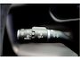 Land Rover Defender 5.0 P525 110 V8 GRIJS KENTEKEN!! PANORAMADAK + MERIDIAN SURROUND + MATRIX LED + BODYKIT + STOELVERWARMING&-KOELING + STUURVERWARMING + 360 CAMERA + KOELKAST + SPORTUITLAATSYSTEEM + NAPPALEER + ADAPT.CRUISE + PARKSENSOREN + 22" LM-VELGEN!!