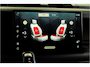 Land Rover Defender 5.0 P525 110 V8 GRIJS KENTEKEN!! PANORAMADAK + MERIDIAN SURROUND + MATRIX LED + BODYKIT + STOELVERWARMING&-KOELING + STUURVERWARMING + 360 CAMERA + KOELKAST + SPORTUITLAATSYSTEEM + NAPPALEER + ADAPT.CRUISE + PARKSENSOREN + 22" LM-VELGEN!!
