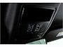 Land Rover Defender 5.0 P525 110 V8 GRIJS KENTEKEN!! PANORAMADAK + MERIDIAN SURROUND + MATRIX LED + BODYKIT + STOELVERWARMING&-KOELING + STUURVERWARMING + 360 CAMERA + KOELKAST + SPORTUITLAATSYSTEEM + NAPPALEER + ADAPT.CRUISE + PARKSENSOREN + 22" LM-VELGEN!!
