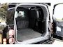 Land Rover Defender 5.0 P525 110 V8 GRIJS KENTEKEN!! PANORAMADAK + MERIDIAN SURROUND + MATRIX LED + BODYKIT + STOELVERWARMING&-KOELING + STUURVERWARMING + 360 CAMERA + KOELKAST + SPORTUITLAATSYSTEEM + NAPPALEER + ADAPT.CRUISE + PARKSENSOREN + 22" LM-VELGEN!!
