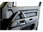 Land Rover Defender 5.0 P525 110 V8 GRIJS KENTEKEN!! PANORAMADAK + MERIDIAN SURROUND + MATRIX LED + BODYKIT + STOELVERWARMING&-KOELING + STUURVERWARMING + 360 CAMERA + KOELKAST + SPORTUITLAATSYSTEEM + NAPPALEER + ADAPT.CRUISE + PARKSENSOREN + 22" LM-VELGEN!!