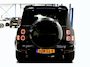Land Rover Defender 5.0 P525 110 V8 GRIJS KENTEKEN!! PANORAMADAK + MERIDIAN SURROUND + MATRIX LED + BODYKIT + STOELVERWARMING&-KOELING + STUURVERWARMING + 360 CAMERA + KOELKAST + SPORTUITLAATSYSTEEM + NAPPALEER + ADAPT.CRUISE + PARKSENSOREN + 22" LM-VELGEN!!