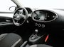Toyota Aygo X 1.0 VVT-i S-CVT Play | NL Auto | Dealer Onderhouden | Achteruitrijcamera |