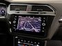 Volkswagen Tiguan 1.4 TSI eHybrid Elegance I Elek. Trekhaak I 20 Inch I Adaptive Cruise I Stoel- en Stuuverwarming I Elek. Achterklep I Alcantara I CarPlay I
