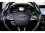 Ford Focus 1.0-125pk Titanium. Erg goed onderhouden, correct nette Ford Focus hatchback. Autm. airco dual, LM wielen, navigatie, telefoonvoorb., cruise control, metallic lak.