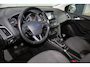 Ford Focus 1.0-125pk Titanium. Erg goed onderhouden, correct nette Ford Focus hatchback. Autm. airco dual, LM wielen, navigatie, telefoonvoorb., cruise control, metallic lak.