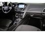 Ford Focus 1.0-125pk Titanium. Erg goed onderhouden, correct nette Ford Focus hatchback. Autm. airco dual, LM wielen, navigatie, telefoonvoorb., cruise control, metallic lak.