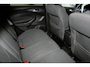 Ford Focus 1.0-125pk Titanium. Erg goed onderhouden, correct nette Ford Focus hatchback. Autm. airco dual, LM wielen, navigatie, telefoonvoorb., cruise control, metallic lak.