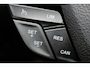 Ford Focus 1.0-125pk Titanium. Erg goed onderhouden, correct nette Ford Focus hatchback. Autm. airco dual, LM wielen, navigatie, telefoonvoorb., cruise control, metallic lak.