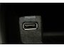 Ford Focus 1.0-125pk Titanium. Erg goed onderhouden, correct nette Ford Focus hatchback. Autm. airco dual, LM wielen, navigatie, telefoonvoorb., cruise control, metallic lak.