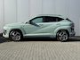 Hyundai Kona 1.6 GDI 141pk HEV N-Line | Premium audio | 360 camera | Bestuurdersstoel met geheugen | Adaptive cruise control | Dodehoek detectie | Full LED koplampen | Stoelverwarming | Stoelventilatie | Stuurverwarming
