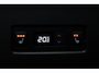 Mitsubishi Outlander 2.4 PHEV Black Edition All Seasons | Yamaha sound