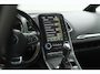 Renault Scenic TCe 140 EDC Black Edition | Trekhaak | Panoramadak | Adaptieve Cruise Control