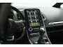 Renault Scenic TCe 140 EDC Black Edition | Trekhaak | Panoramadak | Adaptieve Cruise Control