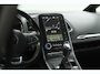 Renault Scenic TCe 140 EDC Black Edition | Trekhaak | Panoramadak | Adaptieve Cruise Control