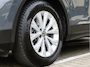Volkswagen Tiguan 1.5 TSI Life Business | Trekhaak | Winter pakket | Navigatie |