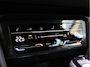 Volkswagen Tiguan 1.5 TSI Life Business | Trekhaak | Winter pakket | Navigatie |
