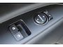 Kia Stonic 1.0 T-GDi MHEV DynamicLine Trekhaak | Navi | PDC | Climate control | Cr.Control | LED | Camera | Tot 10jr. Kia-garantie