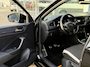 Volkswagen T-Roc 1.5 TSI Sport / NL-Auto / Dealer-Onderhouden / Stoel & Stuurverwarming / LED / Apple-Carplay & Android-Auto / Adaptive Cruise-Control / DAB Radio-Bluetooth / Navi / PDC met Camera / 17'' LMV / ENZ.