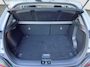 Hyundai Kona 1.6 GDI 141pk HEV Comfort | Trekhaak | Camera | Carplay | Parkeersensoren | Climate controle | Cruise controle | Lichtmetalen velgen