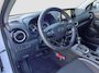Hyundai Kona 1.6 GDI 141pk HEV Comfort | Trekhaak | Camera | Carplay | Parkeersensoren | Climate controle | Cruise controle | Lichtmetalen velgen