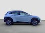 Hyundai Kona 1.6 GDI 141pk HEV Comfort | Trekhaak | Camera | Carplay | Parkeersensoren | Climate controle | Cruise controle | Lichtmetalen velgen