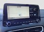 Hyundai Kona 1.6 GDI 141pk HEV Comfort | Trekhaak | Camera | Carplay | Parkeersensoren | Climate controle | Cruise controle | Lichtmetalen velgen