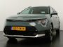 Kia Niro EV DynamicLine 64.8 kWh - SOH 98,9% - Airco - Apple Carplay/Android Auto - Cruise Control Adaptief - Navigatie - File Assistent - Fabrieksgarantie tot 07-2031
