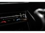 Volkswagen Taigo 1.0 TSI R-Line Edition Koplampverlichting LED Matrix ('IQ.Light ') | Verwarmbare voorstoelen | R-Line exterieurpakket 'Black Style' | Digital Cockpit Pro (26 cm)
