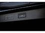 Volkswagen T-Roc 1.5 eTSI R-Line , Apple Carplay, Adap. cruise, Stoel/stuurverwarming, Sfeerverlichting,