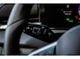 Volkswagen T-Roc 1.5 eTSI R-Line , Apple Carplay, Adap. cruise, Stoel/stuurverwarming, Sfeerverlichting,