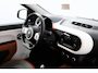 Renault Twingo 1.0 SCe Collection/ Historie!/ Airco/ DAB+/ Cruise/ Elek. pakket/ Isofix/ Bluetooth/ Multi. Stuur/ LED Dagrijverl./ Getint glas/ Metallic lak/ Extra getint glas.