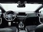 Kia Ceed Sportswagon 1.5 T-GDi GT-Line Automaat - Schuif-/kanteldak - Stoel-/stuurverwarming - Navigatie - Adaptieve Cruise Control - Fabrieksgarantie tot 10-2030