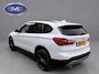 BMW X1 SDrive18i Executive, achteruitrijcamera, extra getint glas, electr bedienbare achterklep, parelmoer wit