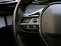 Peugeot 2008 SUV Blue Lease Allure 100 pk | Panoramisch schuifdak | Navigatie | Achteruitrijcamera | Stoelverwarming | Apple Carplay/ Android auto