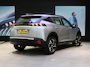 Peugeot 2008 SUV Blue Lease Allure 100 pk | Panoramisch schuifdak | Navigatie | Achteruitrijcamera | Stoelverwarming | Apple Carplay/ Android auto