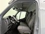 Renault Master 2.3DCI 180PK L2H2 Exclusive Edition | Navigatie | Camera | Multimedia | Trekhaak | 3-Zits | Airco | Cruise | 3-Zits | Betimmering