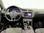 Volkswagen Tiguan 1.5 TSI ACT Highline Business R | Trekhaak | Elektrische achterklep | Stoel- & Stuurwielverwarming | Schuif- kanteldak | Stoelmassage