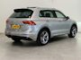 Volkswagen Tiguan 1.5 TSI ACT Highline Business R | Trekhaak | Elektrische achterklep | Stoel- & Stuurwielverwarming | Schuif- kanteldak | Stoelmassage