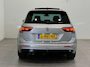 Volkswagen Tiguan 1.5 TSI ACT Highline Business R | Trekhaak | Elektrische achterklep | Stoel- & Stuurwielverwarming | Schuif- kanteldak | Stoelmassage