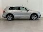 Volkswagen Tiguan 1.5 TSI ACT Highline Business R | Trekhaak | Elektrische achterklep | Stoel- & Stuurwielverwarming | Schuif- kanteldak | Stoelmassage