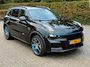 Lynk & Co 01 1.5 | 2023 | Zwarte hemel | Panoramadak | 360° Camera | 20 inch