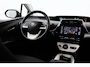 Toyota Prius 1.8 Hybrid Dynamic | Trekhaak | Navigatie | Dodehoek detectie | Stoelverwarming | Head-up display | Keyless | Adaptive Cruise | Clima | LED | Parkeersensoren voor | Camera | 17 inch