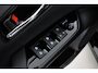 Toyota Prius 1.8 Hybrid Dynamic | Trekhaak | Navigatie | Dodehoek detectie | Stoelverwarming | Head-up display | Keyless | Adaptive Cruise | Clima | LED | Parkeersensoren voor | Camera | 17 inch