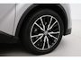 Toyota C-HR / C-HR+ 1.2T Executive | Trekhaak | Navigatie | JBL | Stoelverwarming | Keyless | Adaptive Cruise | Parkeersensoren voor/achter | Clima | Camera | 18 inch | Rijstrooksensor | Bluetooth